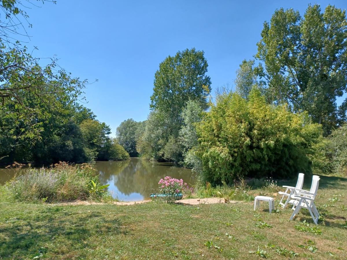 La Ferme Aux Kangourous Donzy ภายนอก รูปภาพ